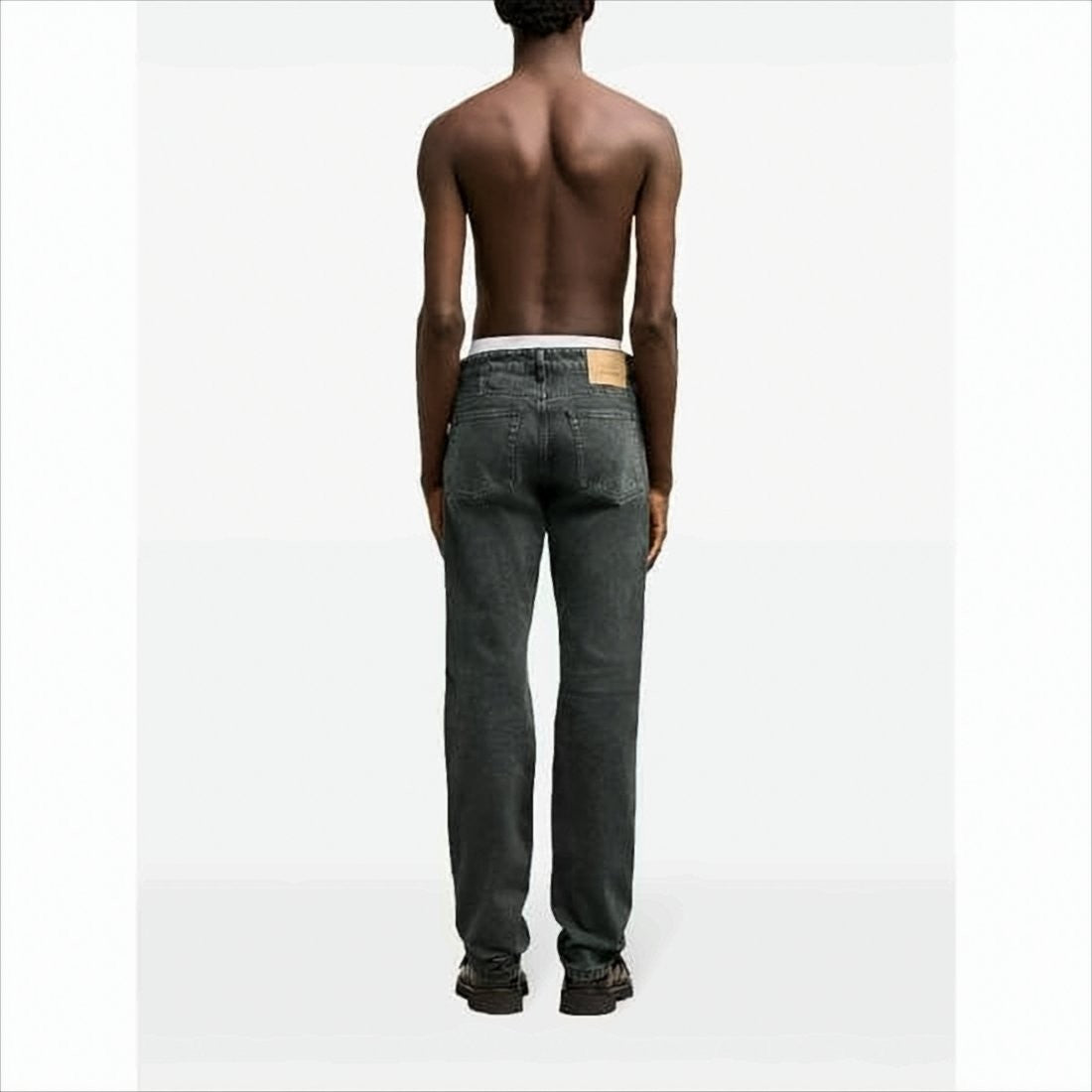 Ami Paris Straight-Leg Denim Pants With Timeless Design