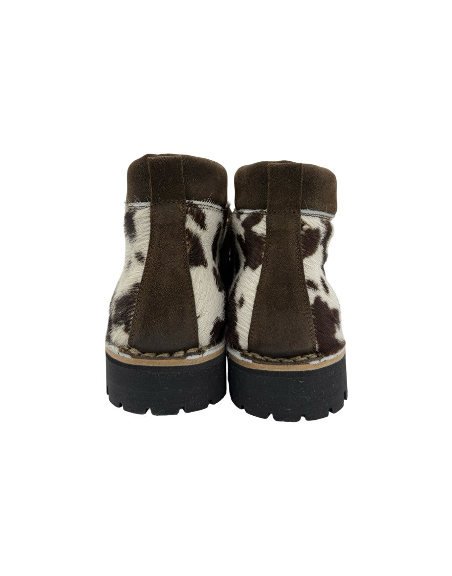Yoshino Ankle-Height Boots With Cowhide Pattern And Vibram Sole