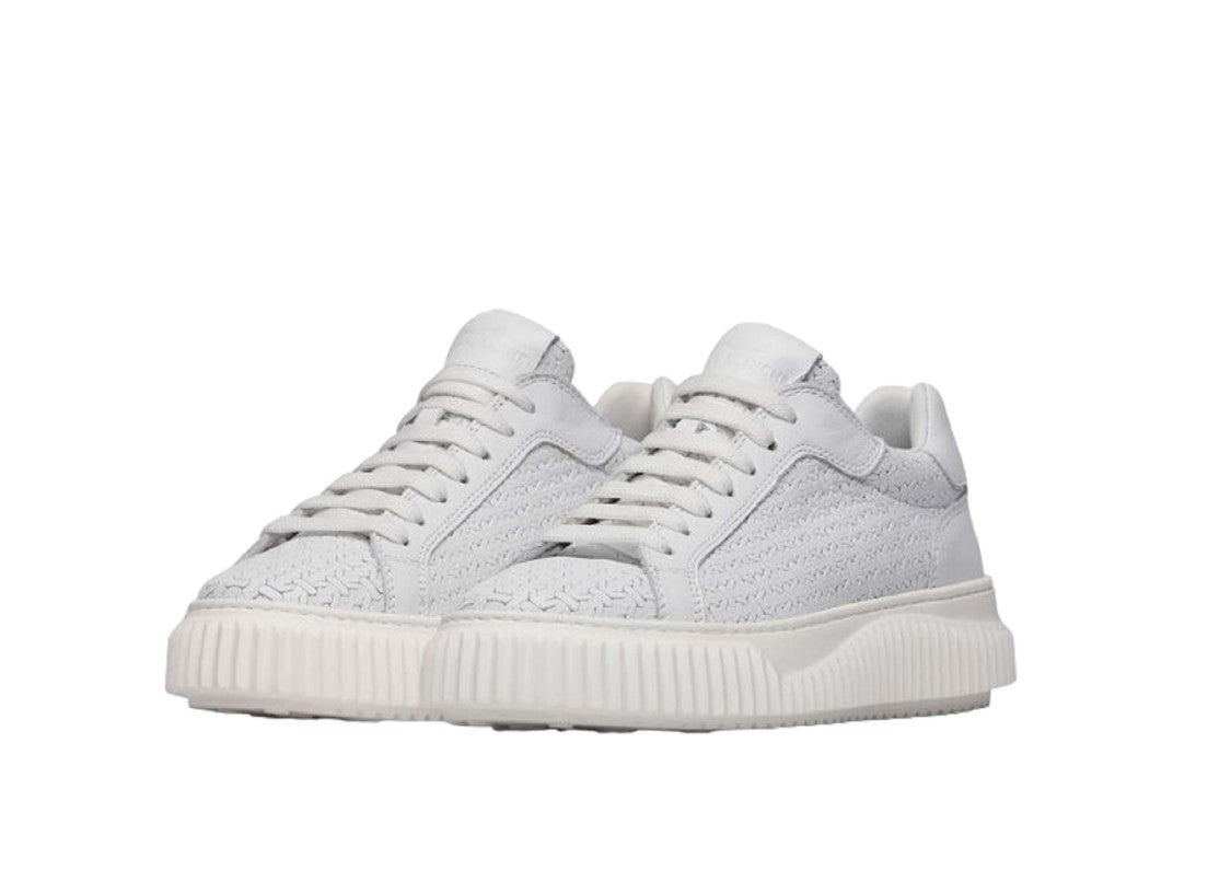 Voile Blanche White Textured Leather Fabric Low-Top Sneakers
