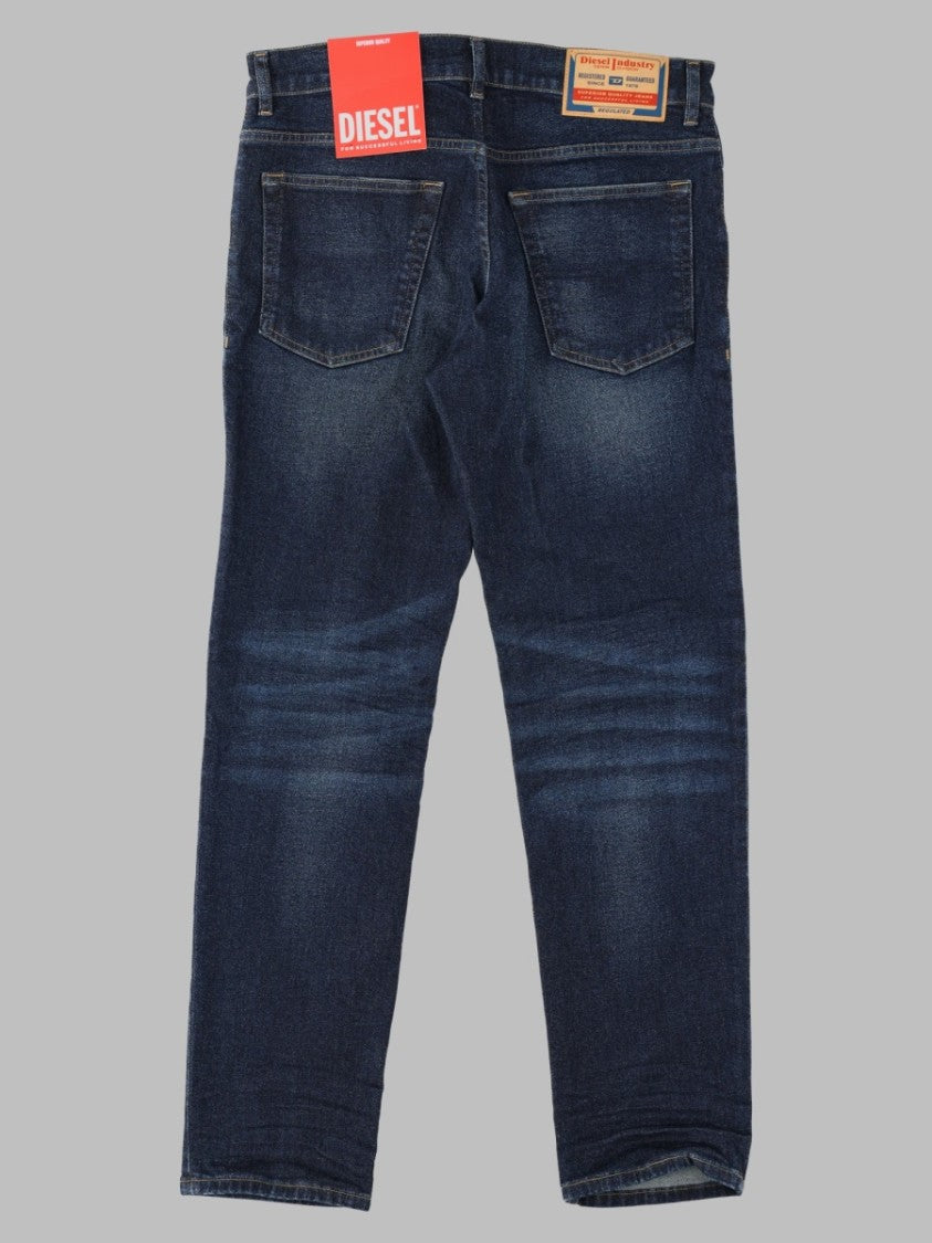 Diesel Classic Straight-Leg Jeans With Medium-Dark Wash And Five-Pocket Design