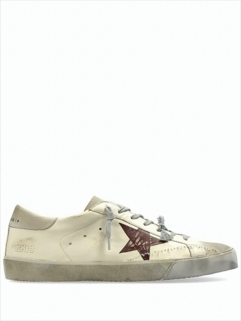 Golden Goose Vintage-Inspired Low-Top Sneakers With Distressed Detailing
