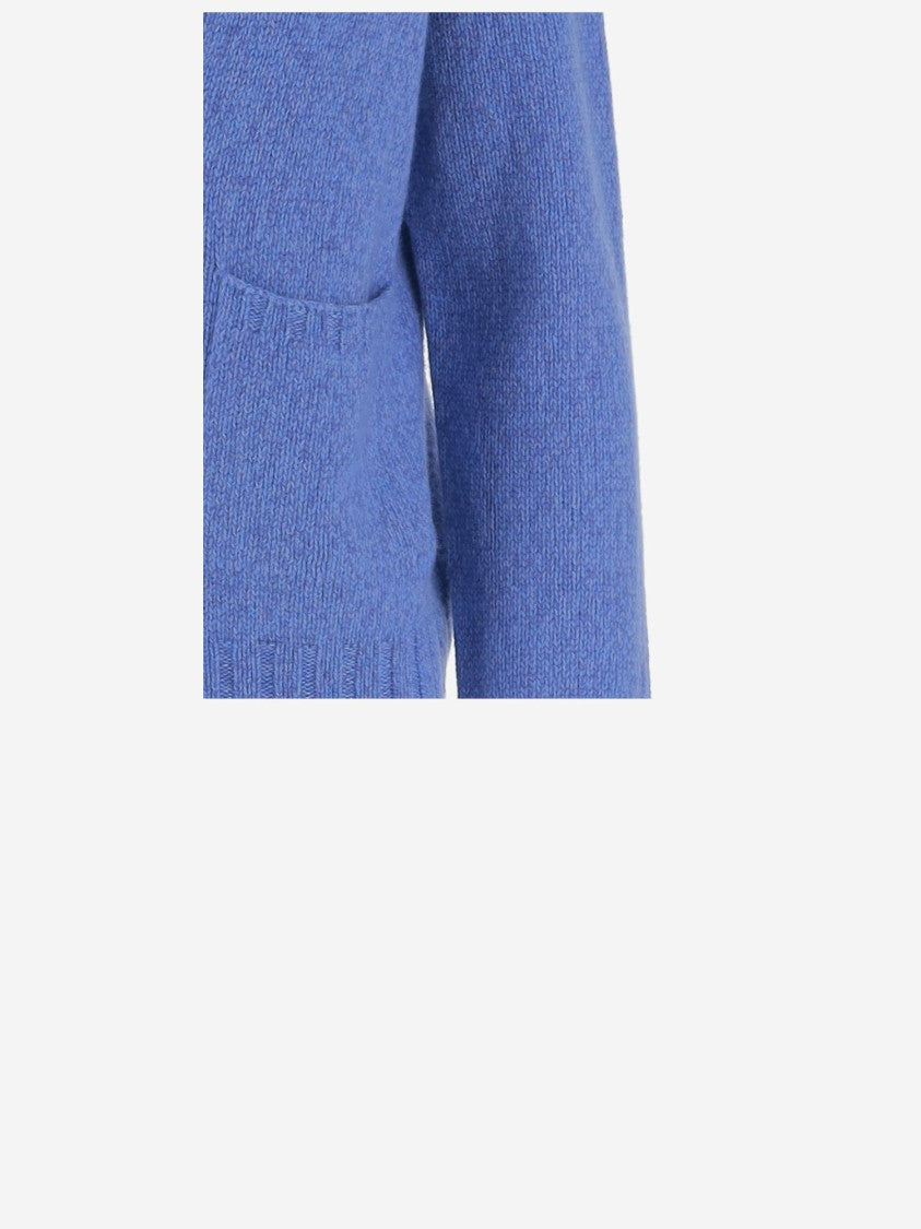 Oliver Lattughi V-Neck Cashmere Cardigan