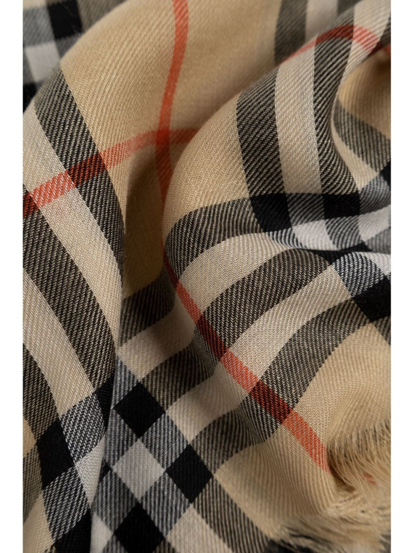 Burberry Vintage Check Pattern Scarf With Frayed Edges