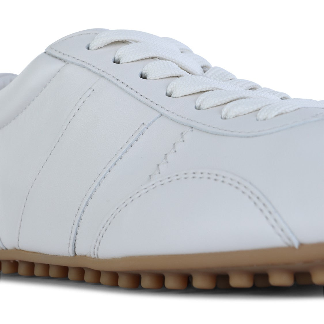 Tod's White Leather Sneakers With Lace-Up Closure