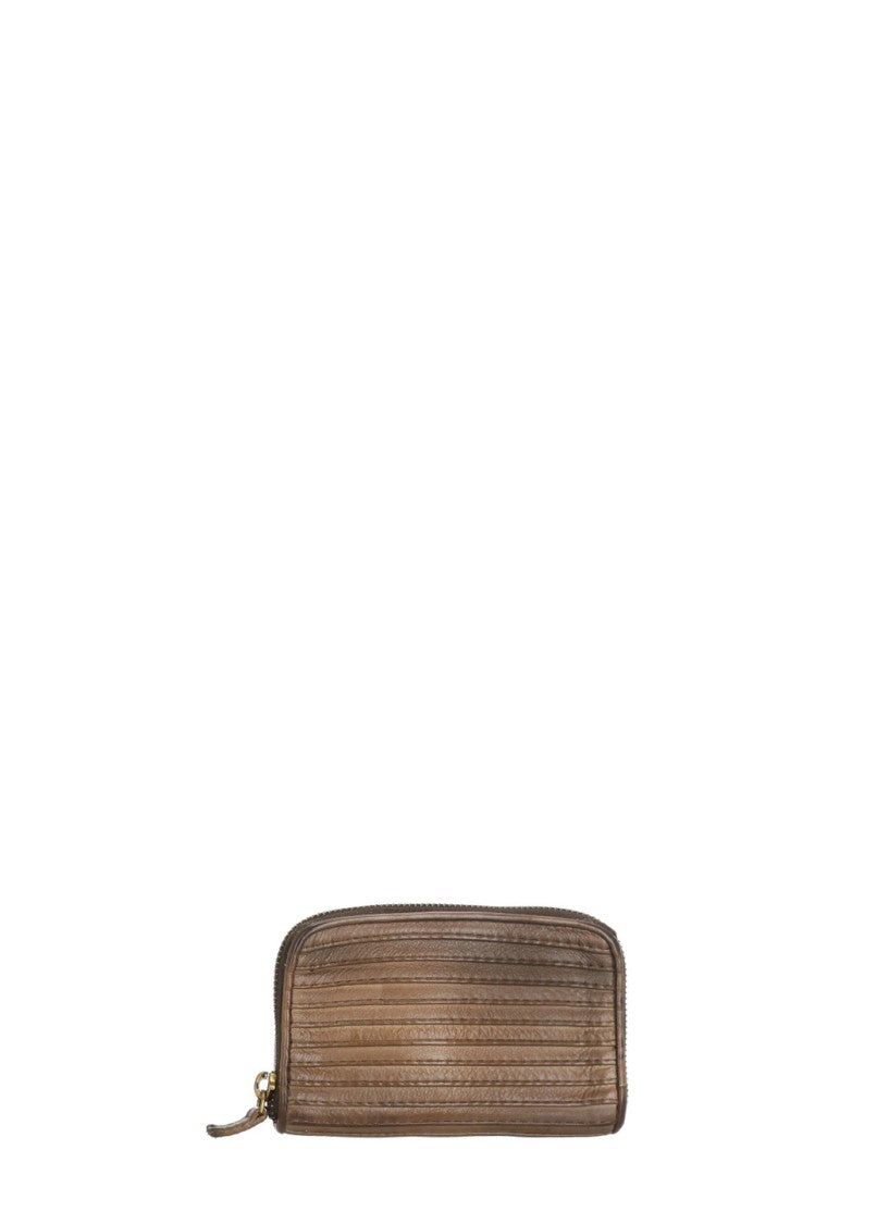 Majo Textured Brown Leather Wallet With Zip-Around Closure