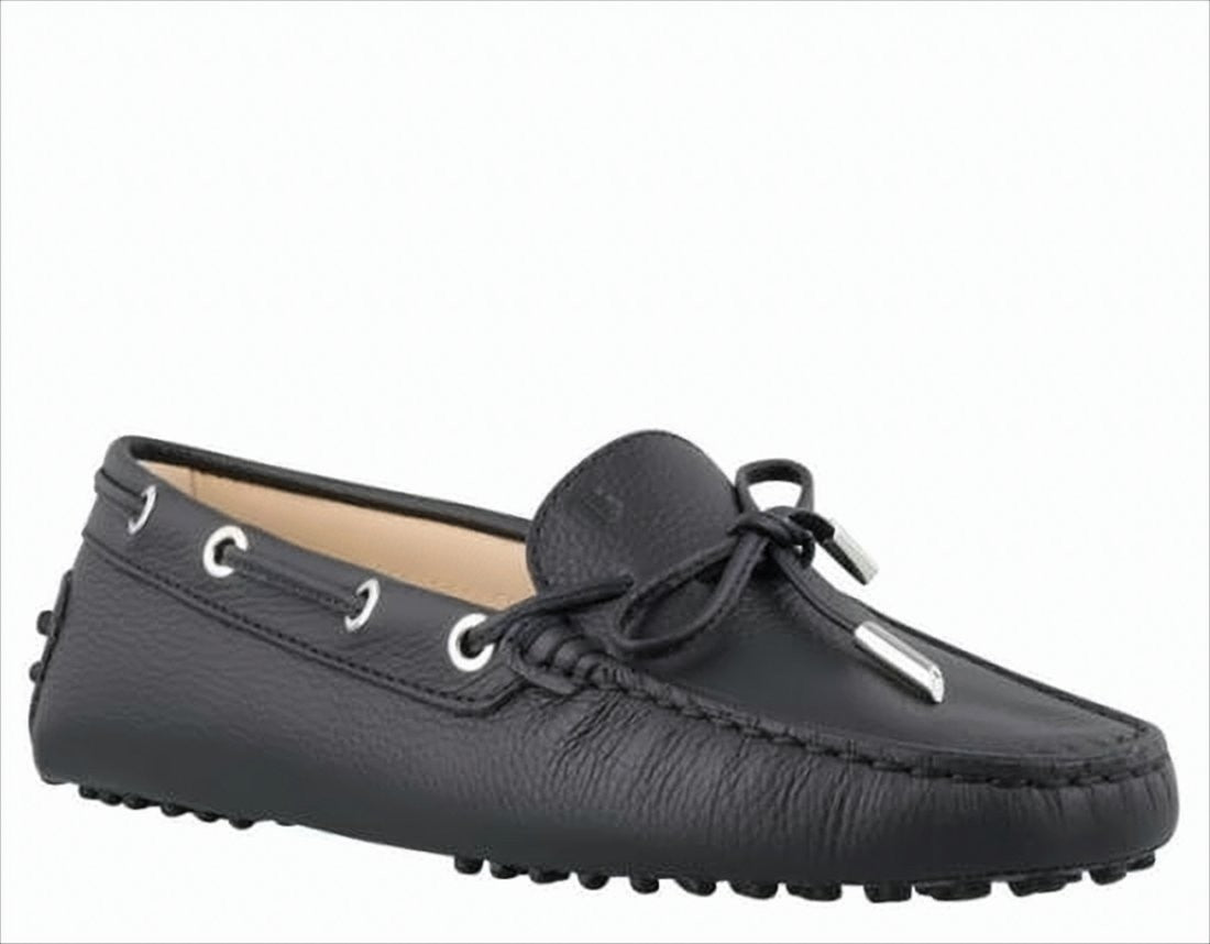 Tod's Pebbled Leather Loafer With Moccasin Toe