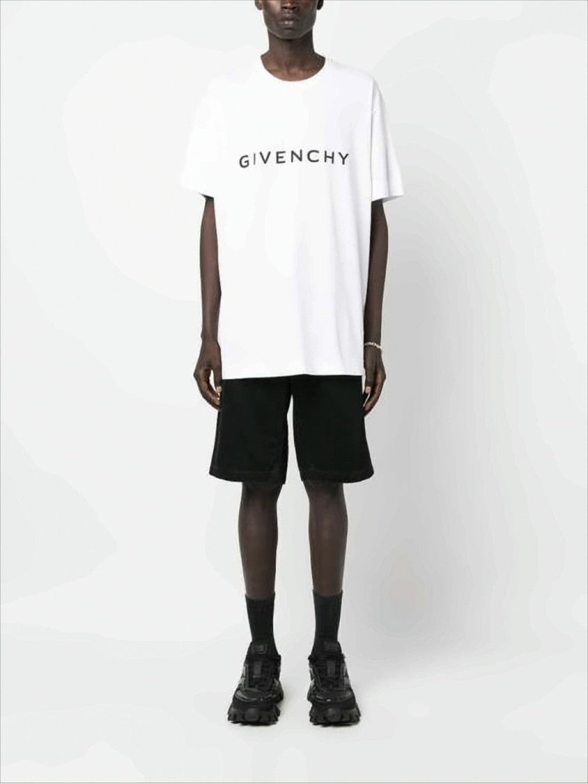Givenchy Minimalist White Cotton Short-Sleeve T-Shirt With Bold Logo