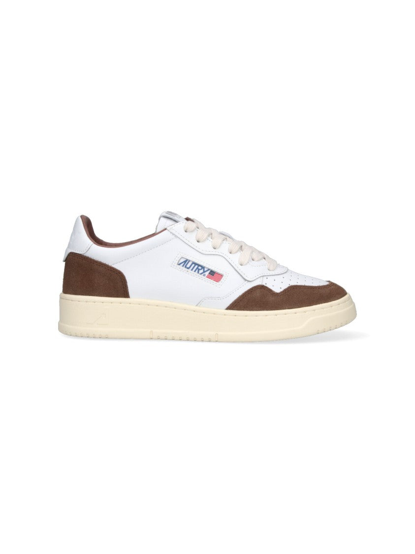 Autry Low-Top Sneakers With Streamlined Silhouette And Timeless Appeal