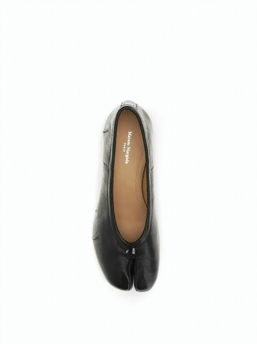 Maison Margiela Distinctive Split-Toe Low-Heeled Pumps