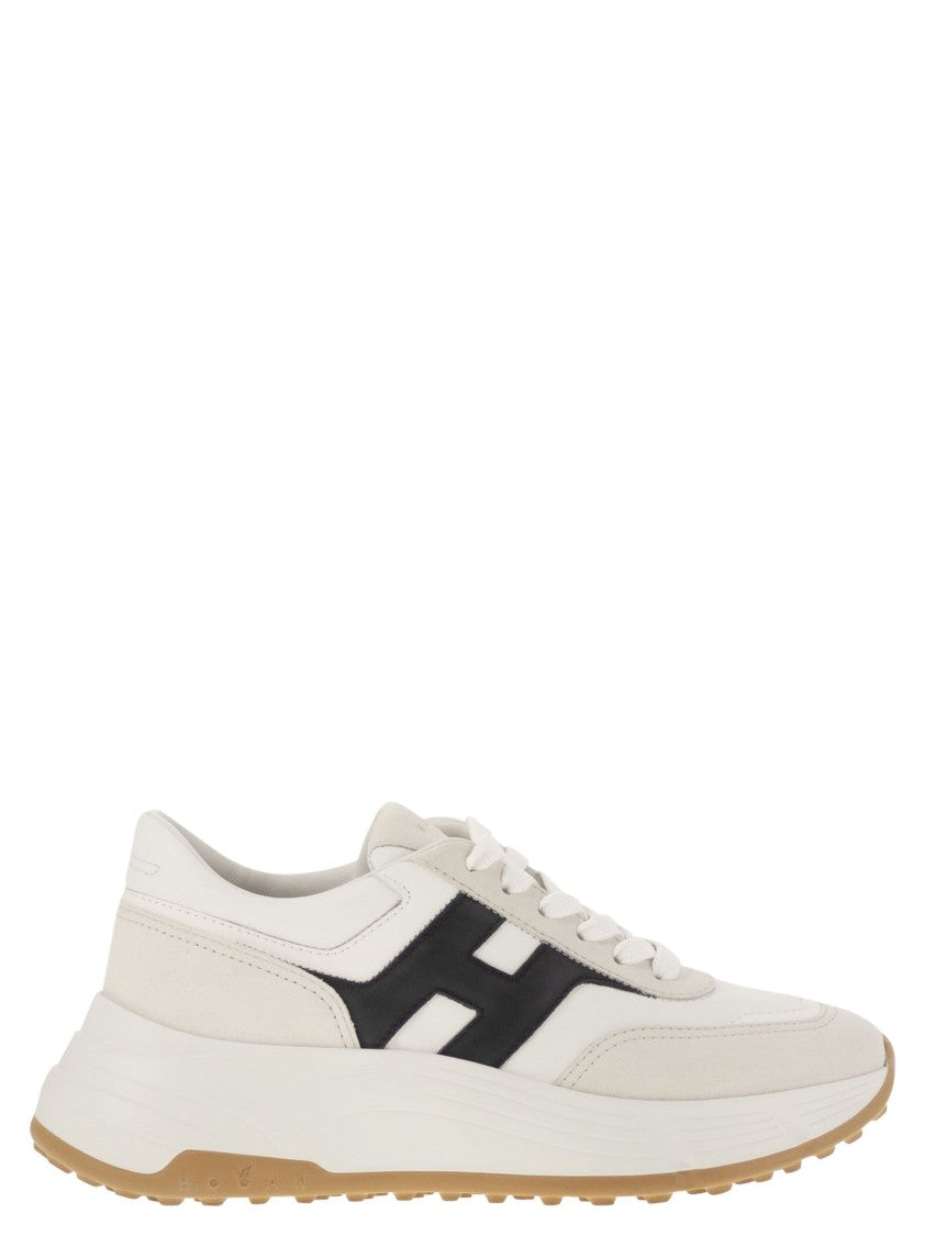 Hogan Hi-Fi Trainers With Side H