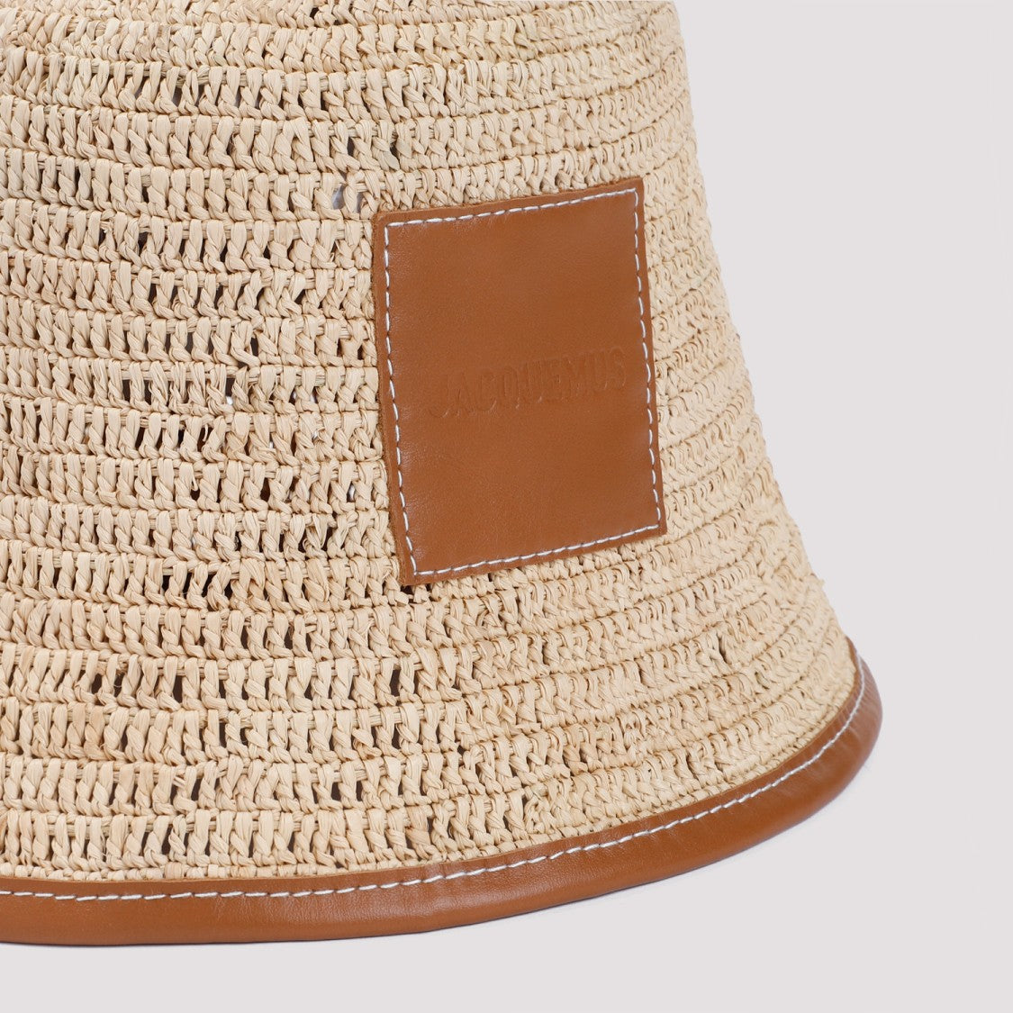 Jacquemus Soli Bucket Hat In Light Brown Leather