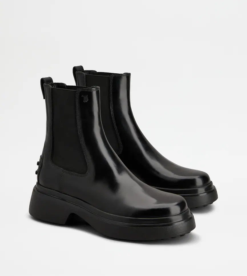 Tod's Modern Ankle Boots With Elastic Panels