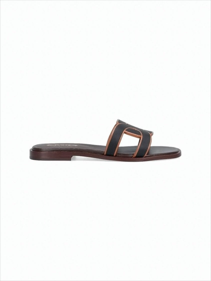 Tod's Sophisticated Leather Slide Sandals With Cut-Out Detailing