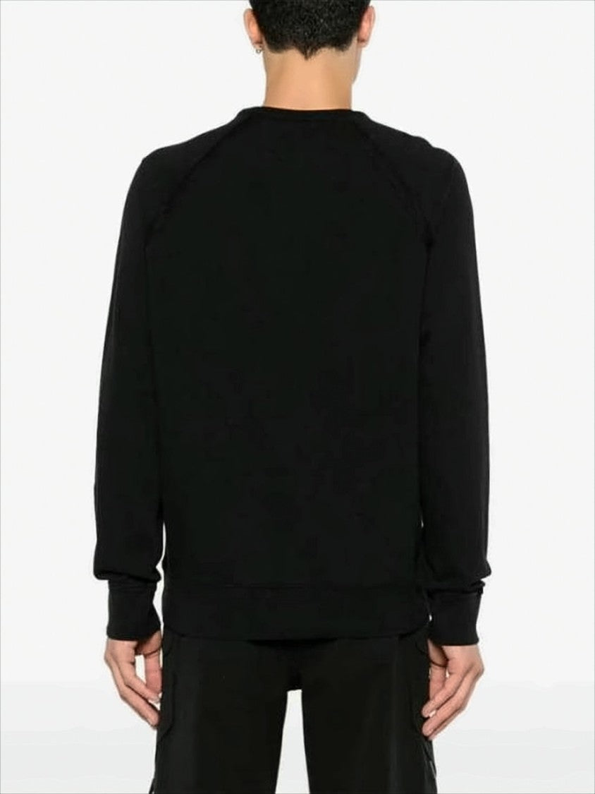 C.P. Company Classic Black Crewneck Sweatshirt With Relaxed Fit And Raglan Sleeves