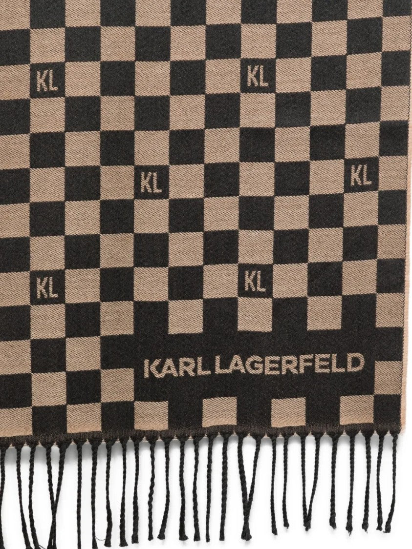Karl Lagerfeld Classic Scarf With Smooth Texture