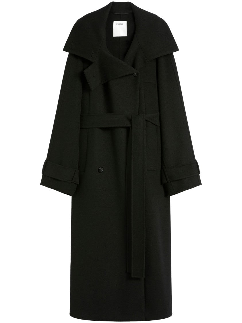 Max Mara Tailored Black Coat In 100% Virgin Wool