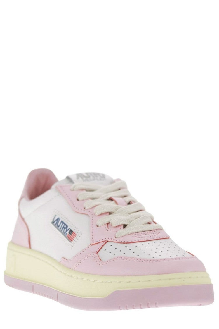Autry Smooth Leather Low-Top Sneakers With Pastel Accents