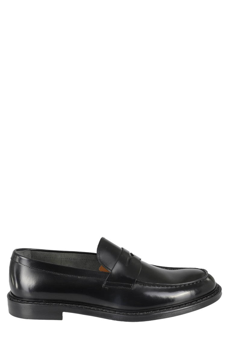 Doucal's Glossy Leather Penny Loafers
