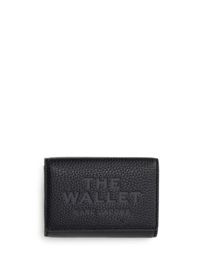Marc Jacobs Textured Cow Leather Wallet With Embossed Logo