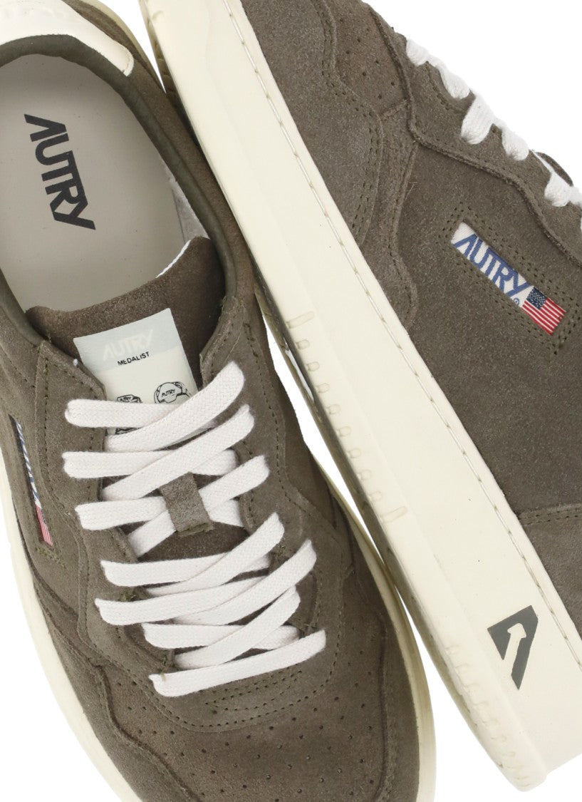 Autry Medalist Low Sneakers