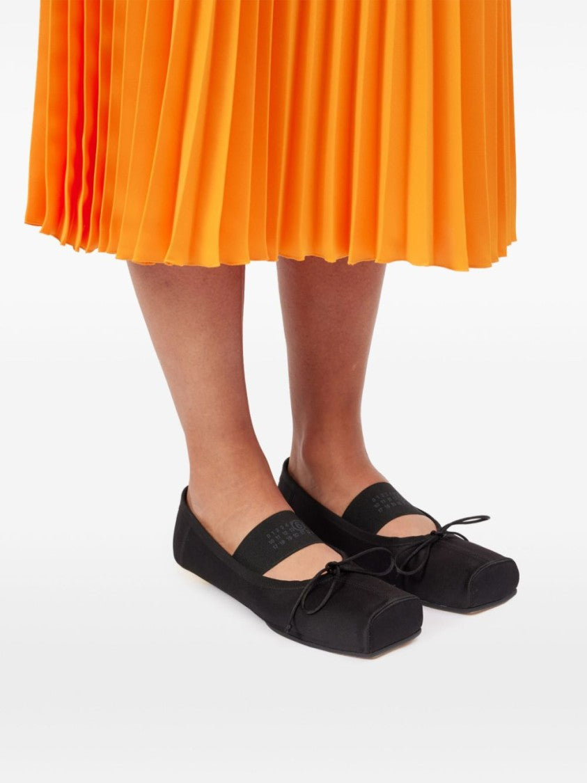 Mm6 By Maison Margiela Black Anatomic Fabric Square Toe Flats