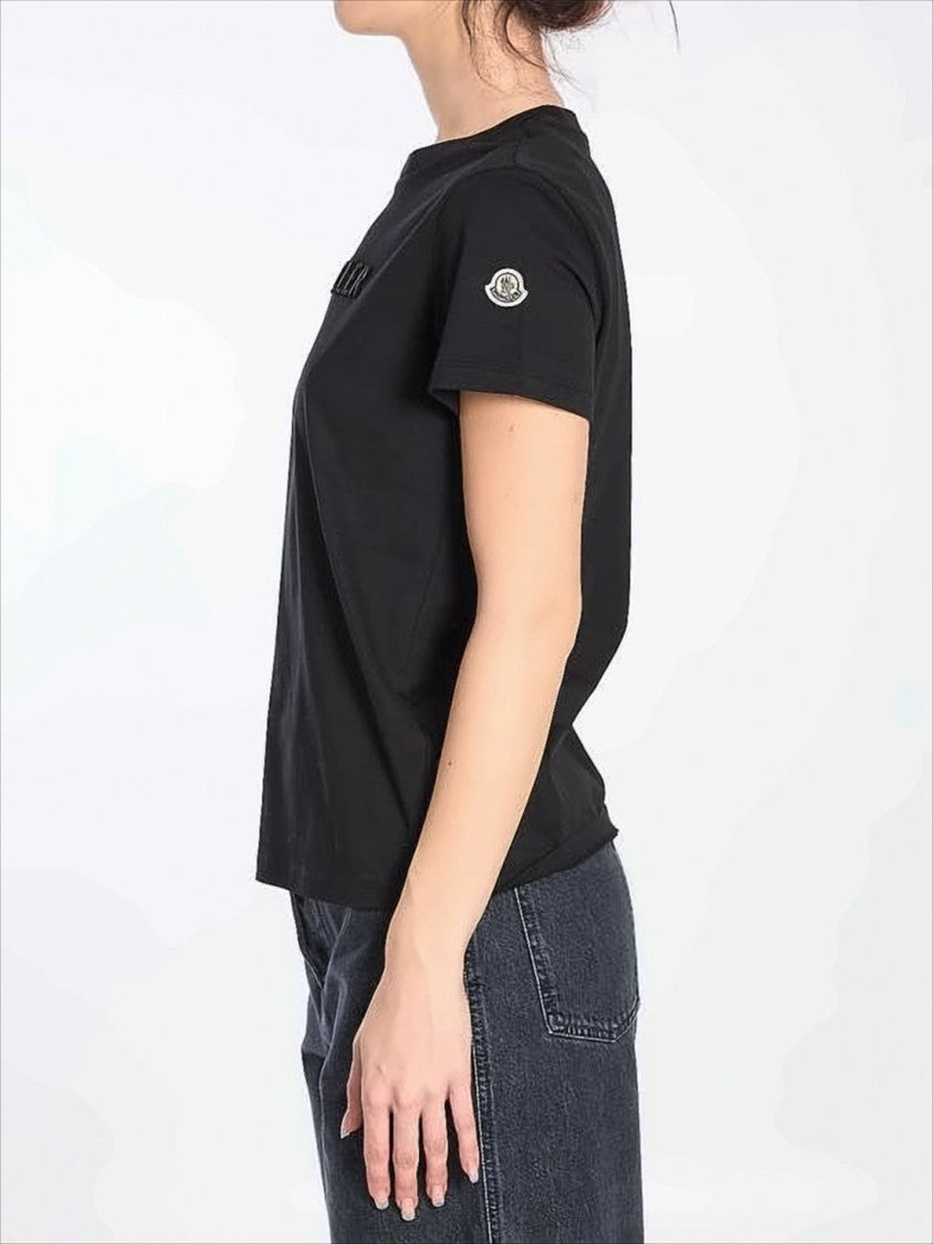 Moncler Black Short-Sleeve T-Shirt With Embossed Logo