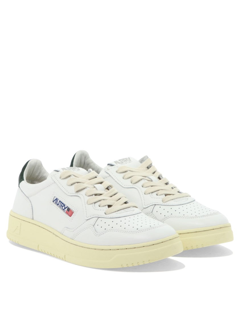 Autry "Medalist Low" Sneakers