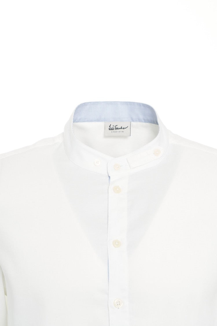 Luis Trenker Crisp White Shirt With Stand-Up Collar And Subtle Detailing