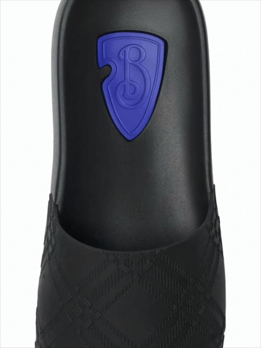 Burberry Textured Black Slide Sandals With Blue Emblem
