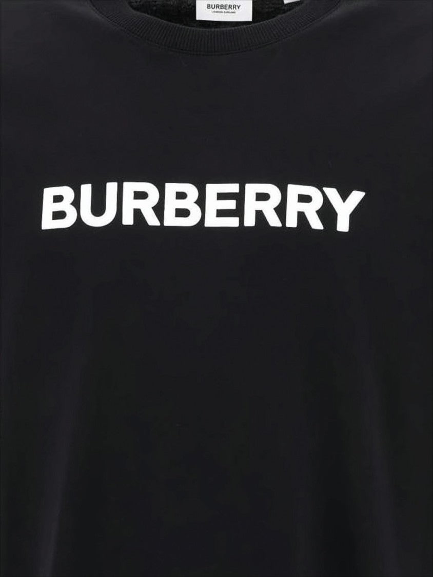 Burberry Short-Sleeve Black T-Shirt With Bold Logo Design