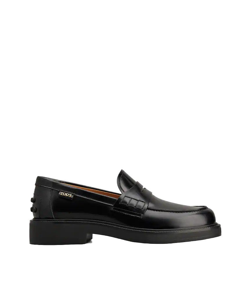 Tod's Timeless Black Leather Loafers With Rubber Sole