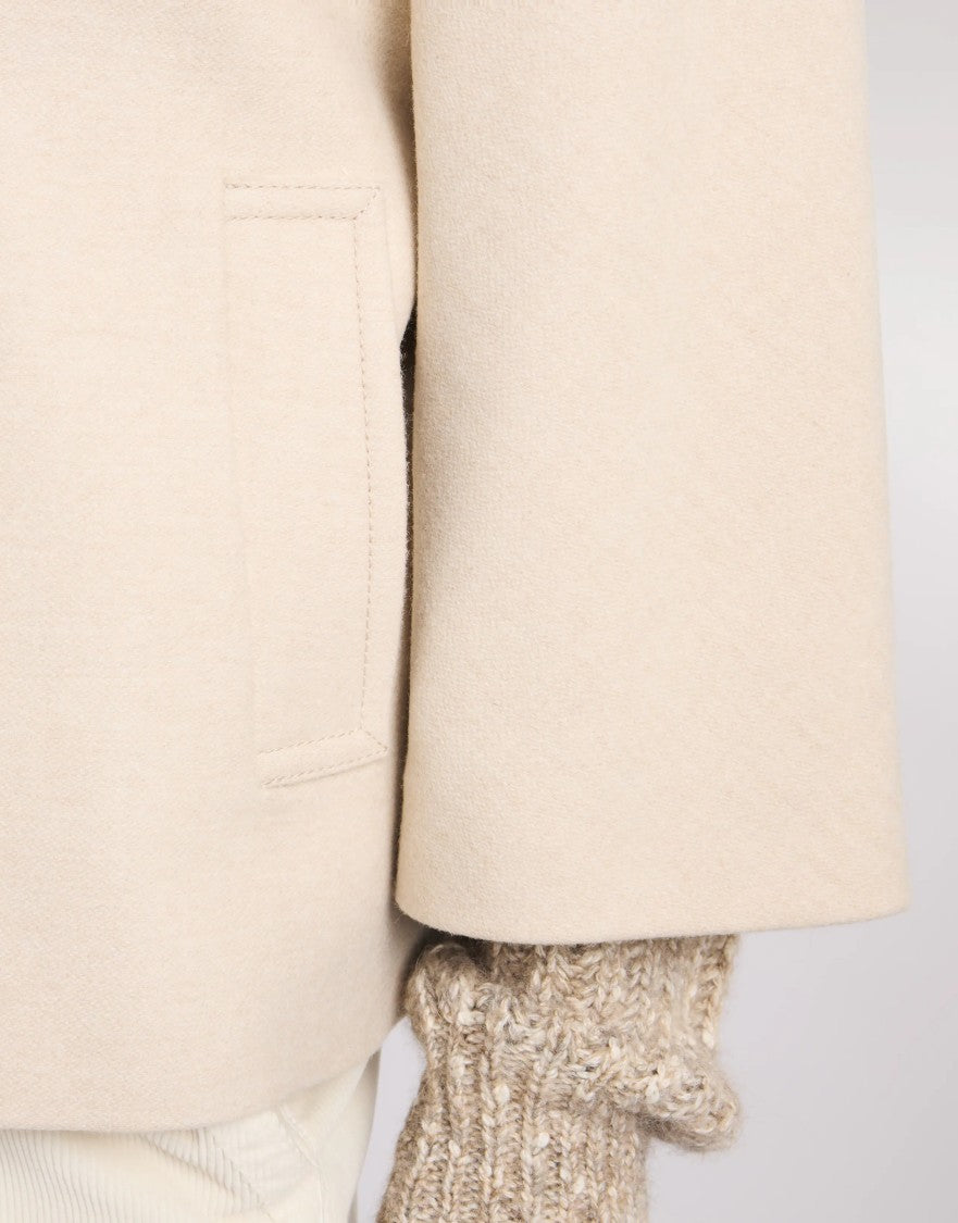 Fay Sophisticated Ivory Wool Cape With Hook Closure