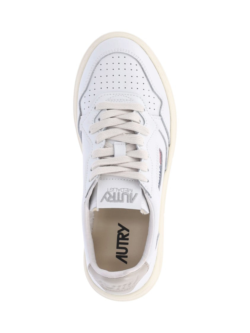 Autry White Medalist Leather Low-Top Sneakers