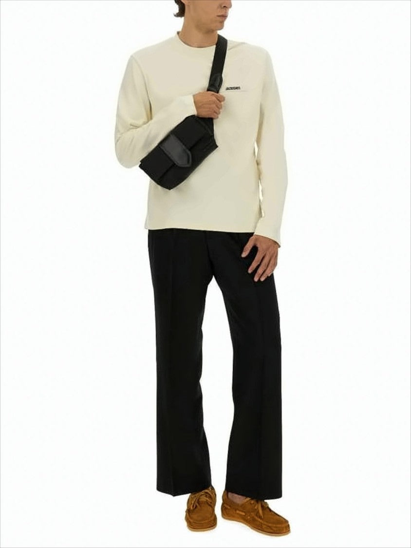 Jacquemus Long-Sleeve Off-White Cotton T-Shirt With Subtle Logo Patch