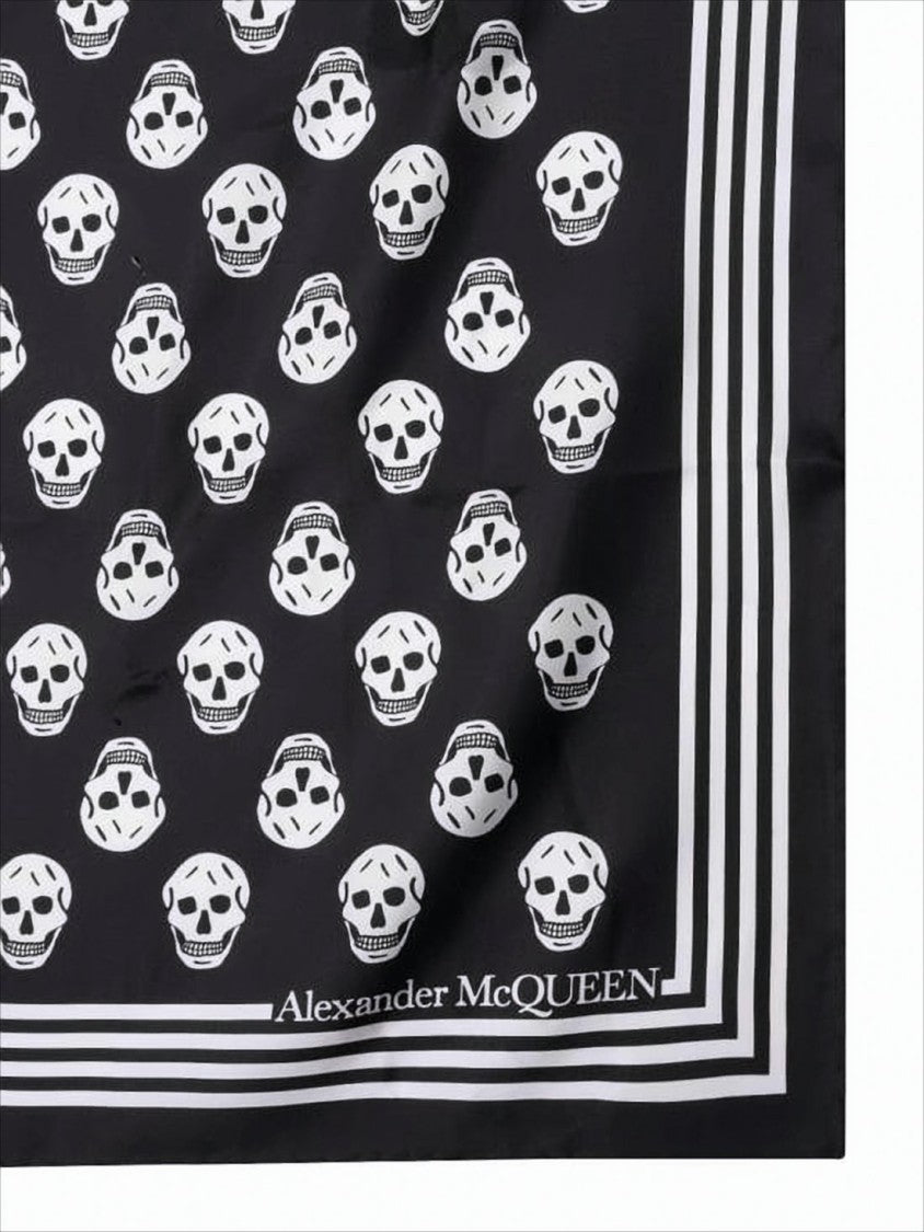 Alexander Mcqueen Rectangular Silk Scarf With Skull Pattern