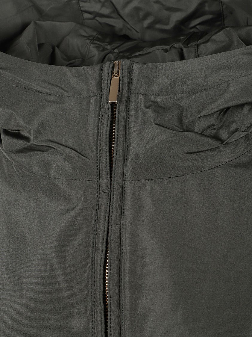 Max Mara Cropped Black Jacket With Front Zipper And Hood