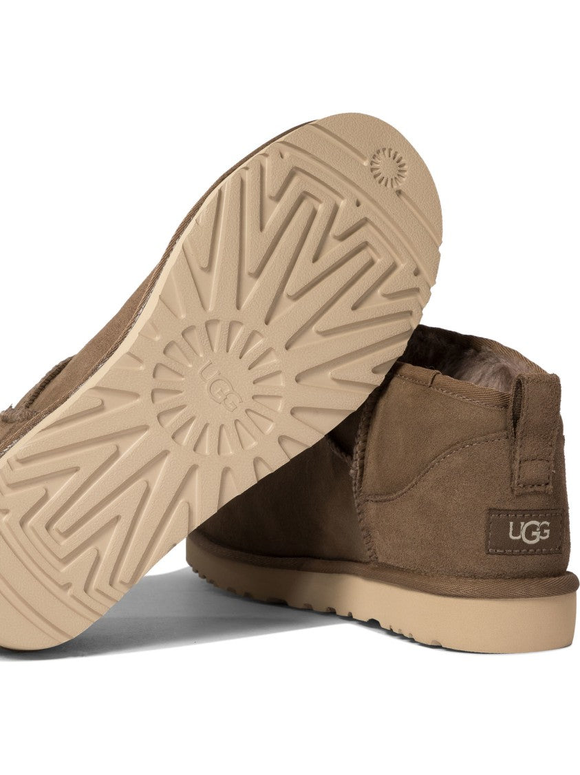Ugg "Classic Ultra Mini" Ankle Boots