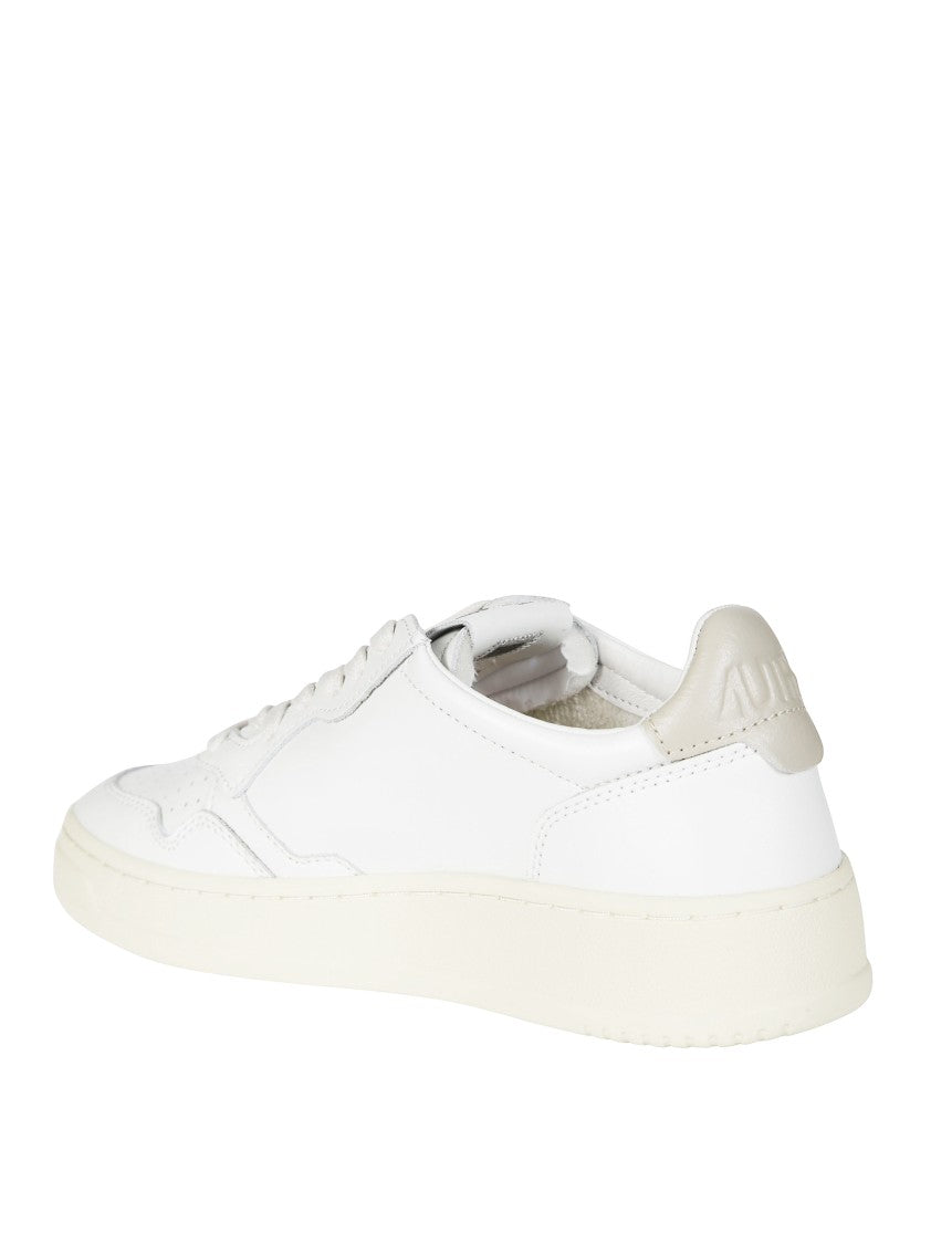 Autry White Medalist Low Leather Sneakers