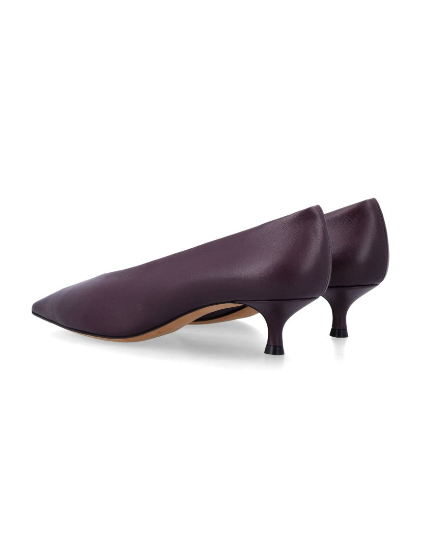 Le Monde Béryl Babouche Pointed-Toe Matte Kitten Heel Pumps
