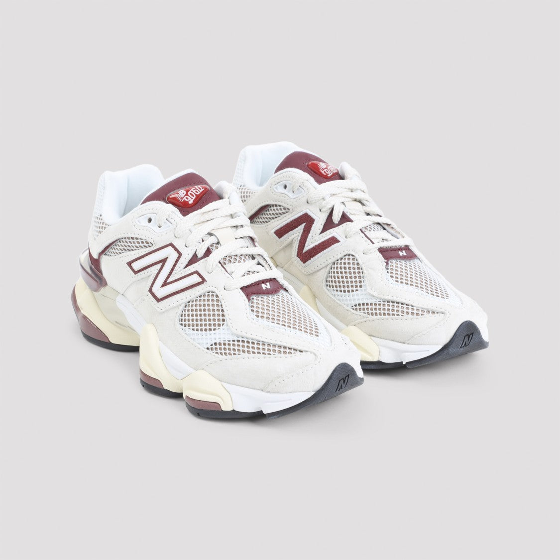 New Balance Sneakers With Breathable Mesh Panels