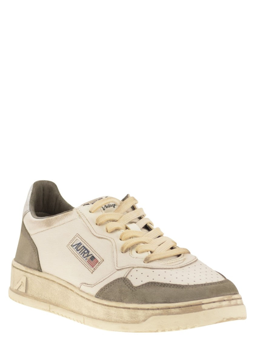 Autry Super Vintage - Leather Sneakers