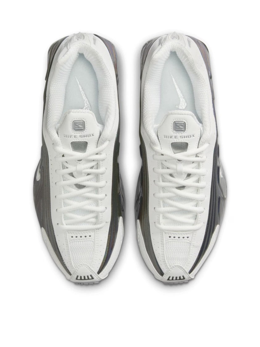 Nike Shox R4 Iridescent Sneakers