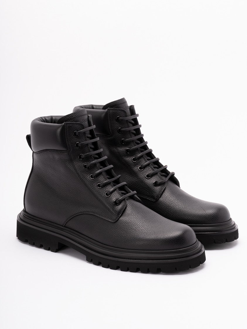 Dolce & Gabbana Ankle Boots In Smooth Calf Leather