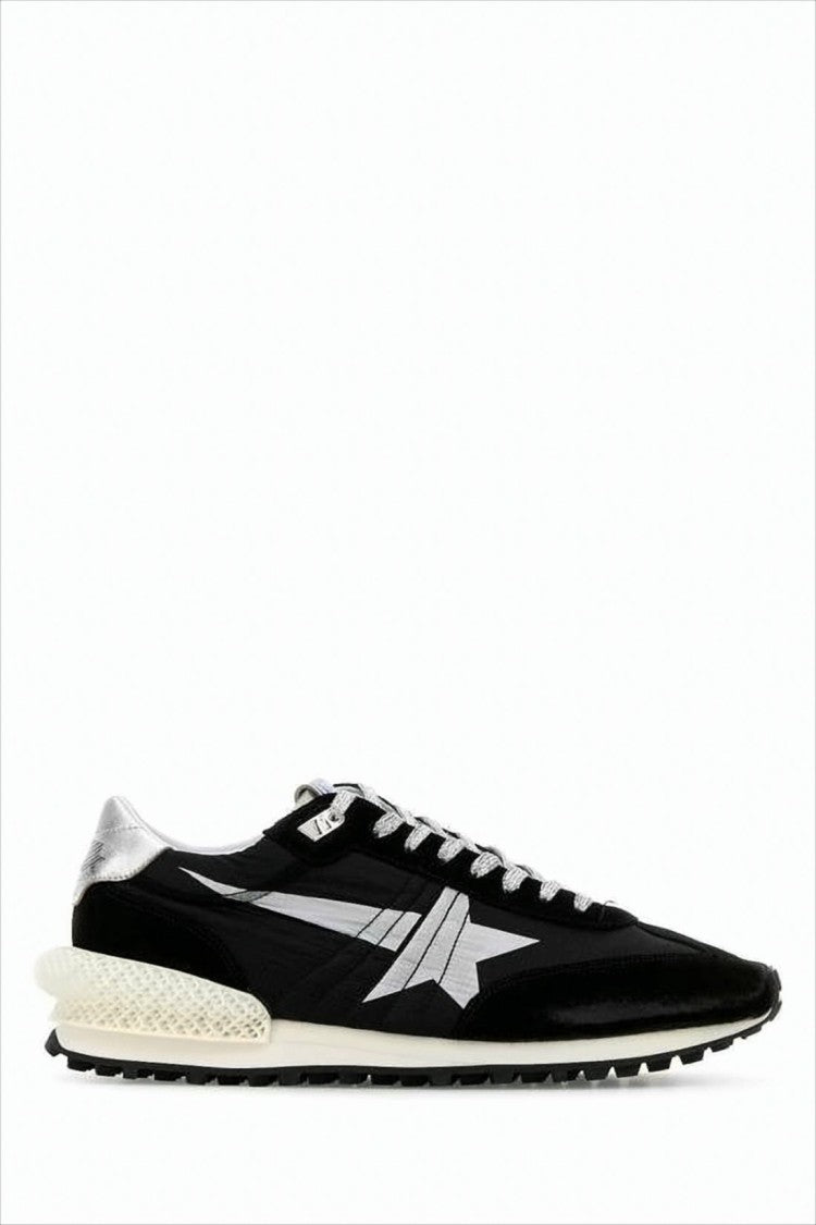 Golden Goose Low-Top Sneaker Featuring Distinctive Silver Star Design
