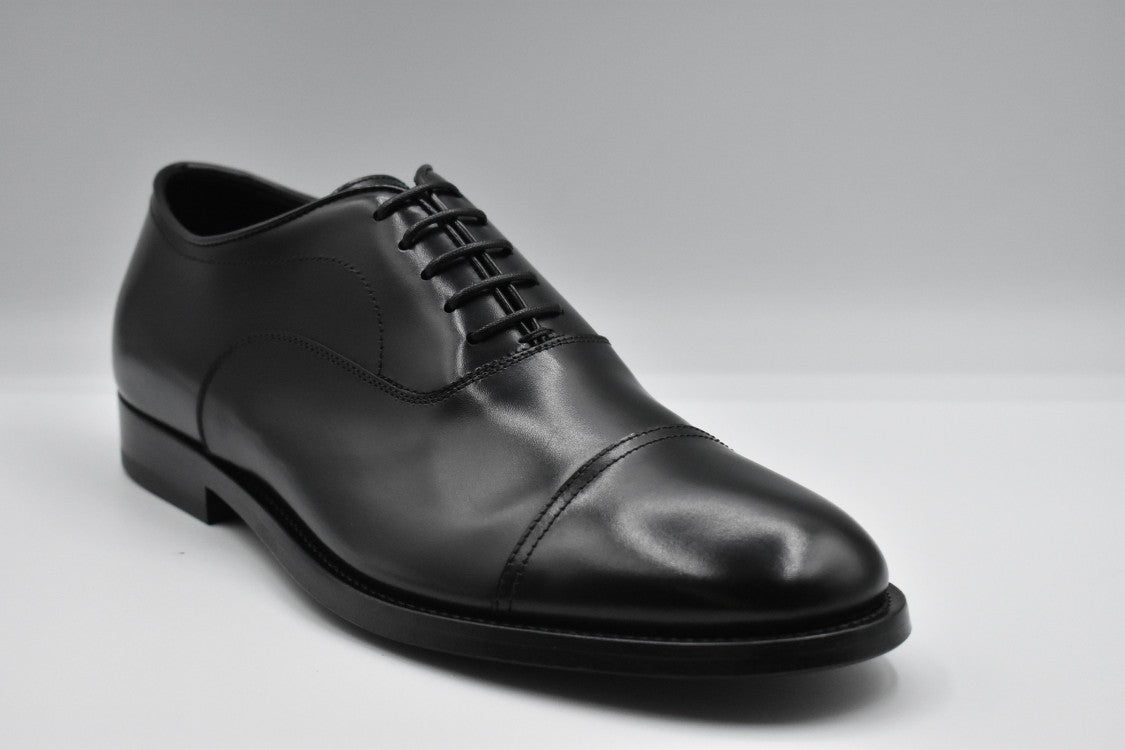 Pantanetti Polished Black Lace-Up Shoes With Low-Profile Heel