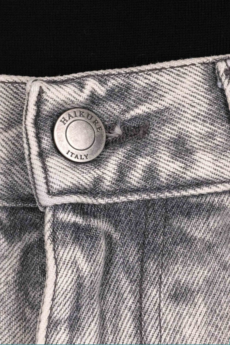 Haikure Pearl Grey Pure Cotton Jeans Model Artie