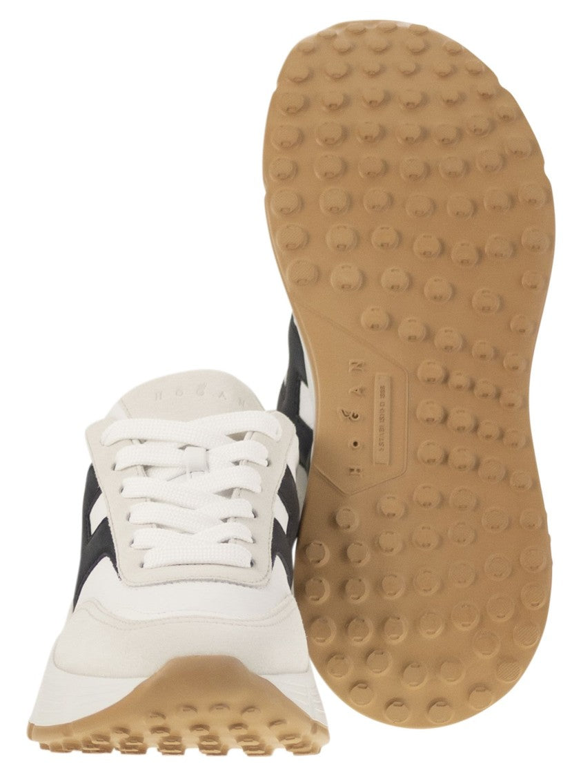 Hogan Hi-Fi Trainers With Side H