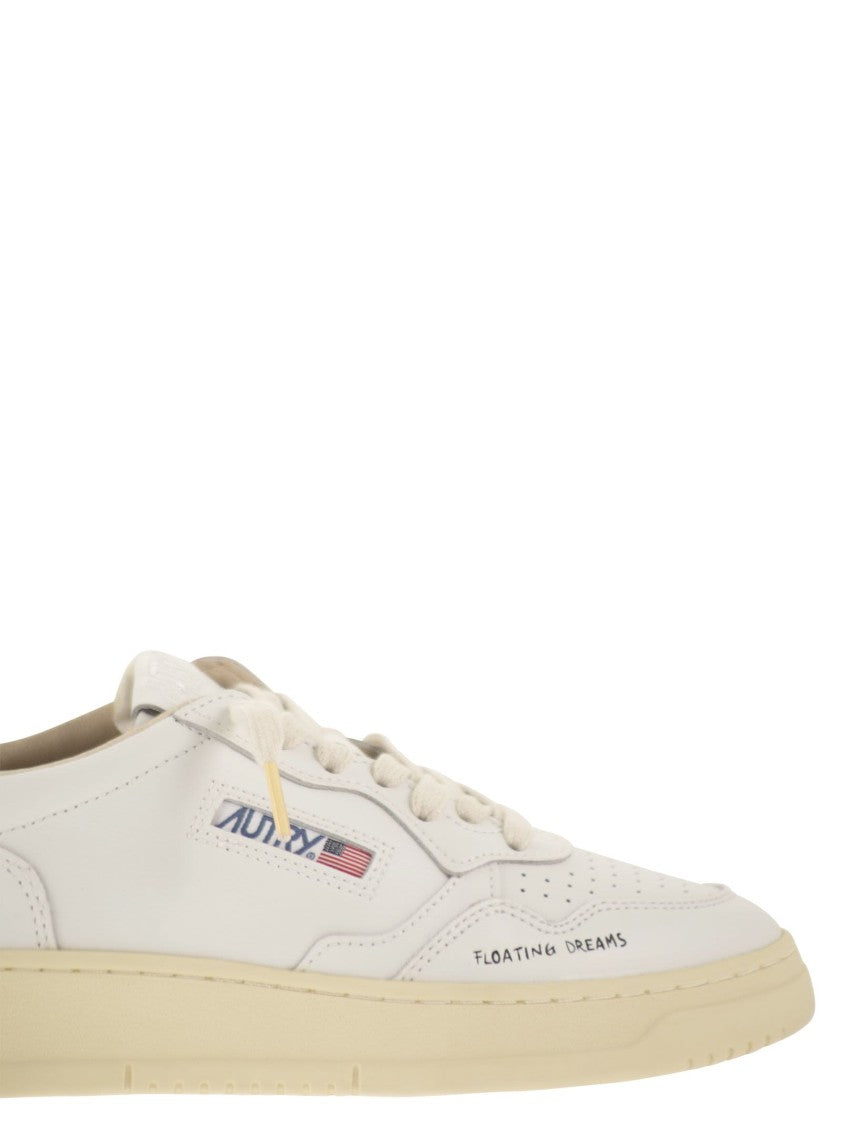 Autry Medalist Low - Leather Sneakers