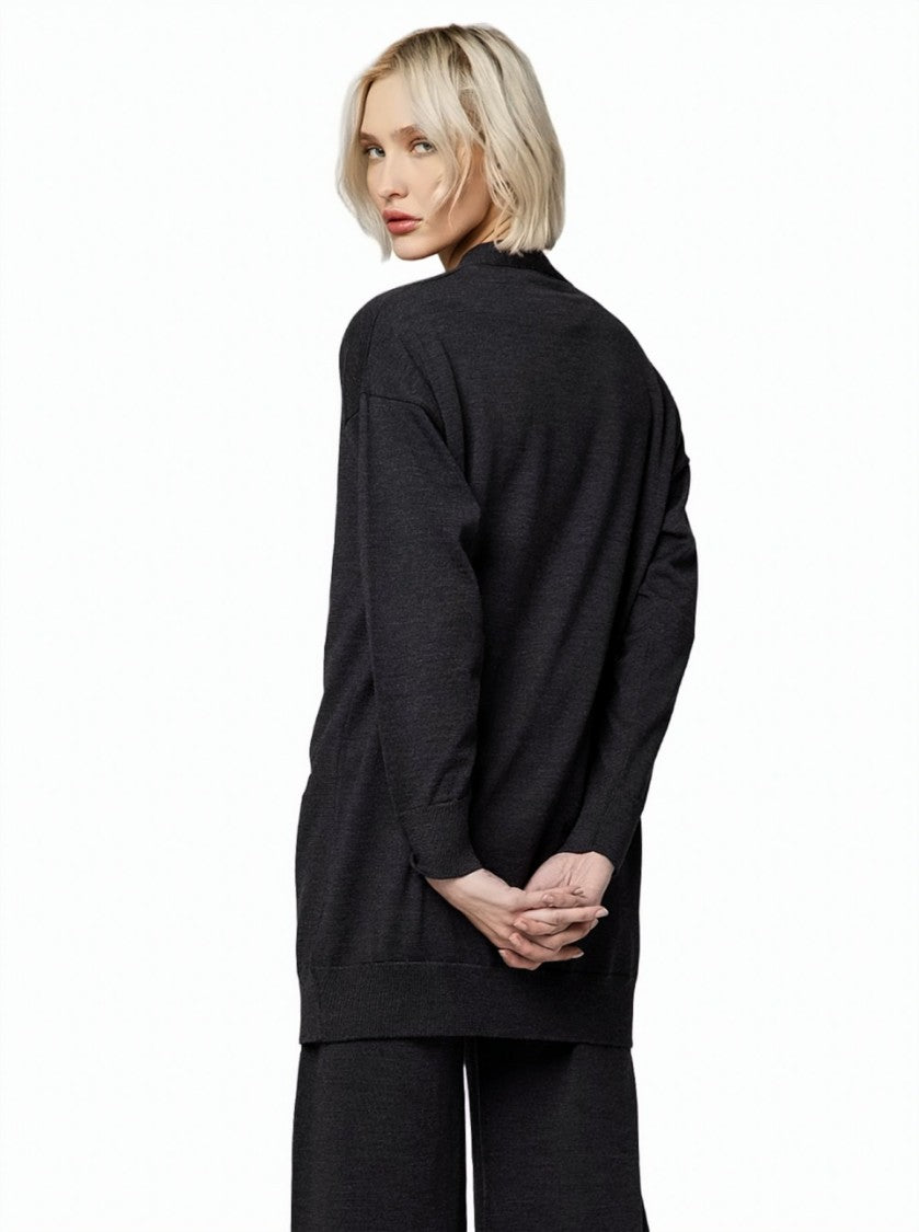 Alpha Studio Long-Sleeved Buttoned Merino Wool Cardigan