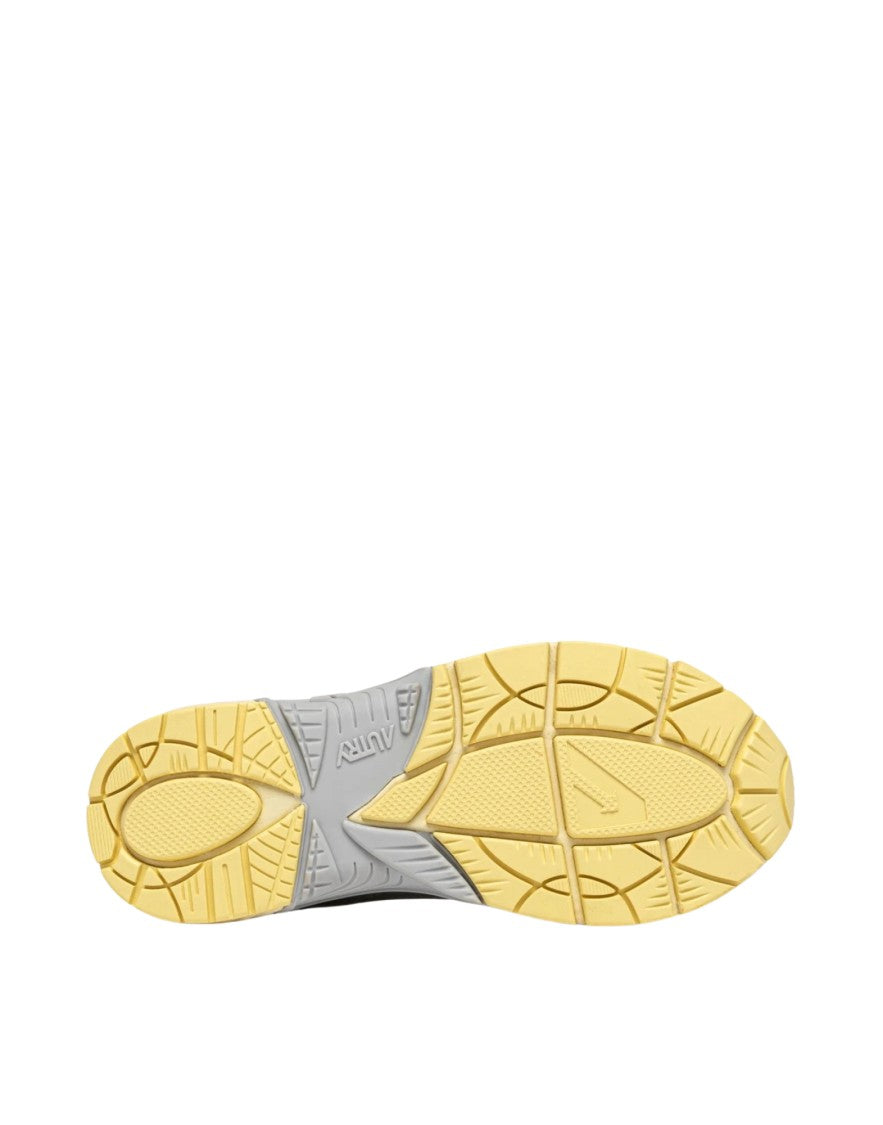 Autry Hyperway Women’S Silver/Lemon Sneakers